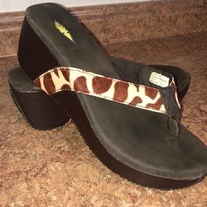 Volatile animal print sandals!!!